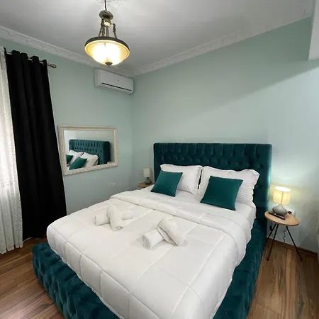 Franci's No3 * Tirana