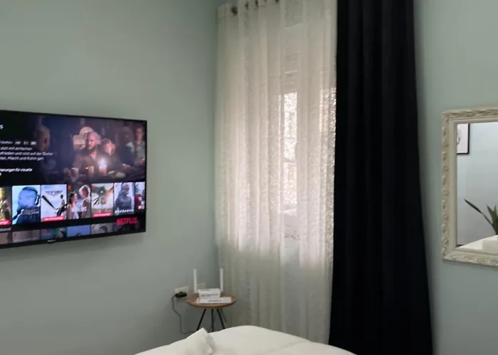 Franci's No3 * Tirana